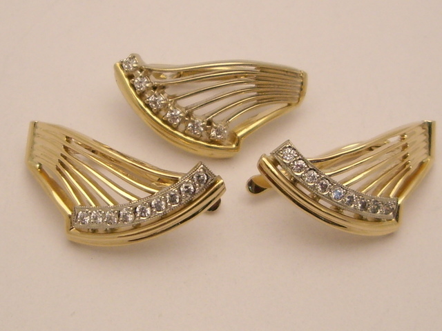 35 Dorobiliśmy kolczyki do wisiorka