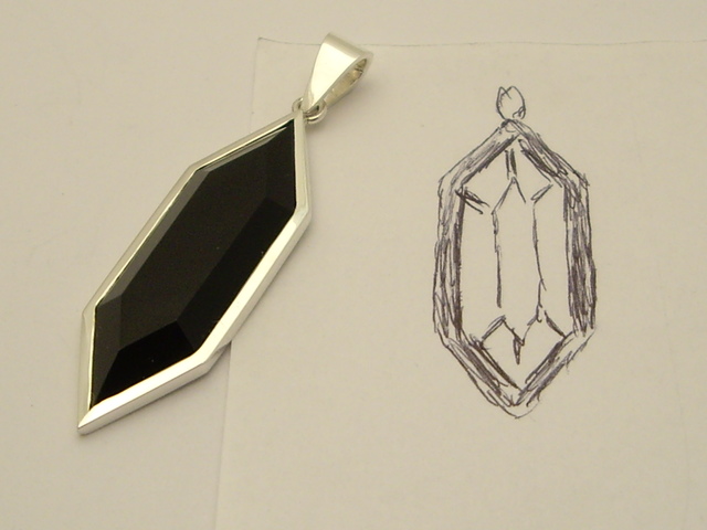 44 Wisiorek z onyksem Klienta