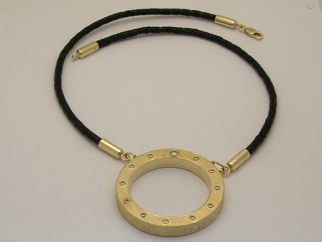 34 Autorski projekt Klienta i jego medalion